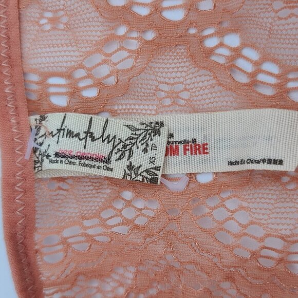 Intimately Free People High Waist Lace Panty Brief Size XS Peach NWOT - Picture 2 of 5